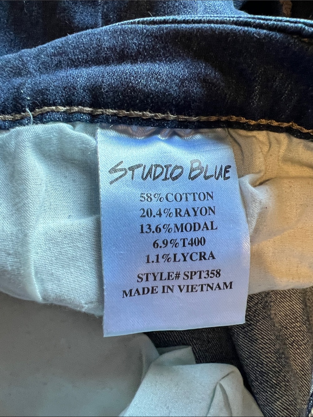 Women’s Dark Indigo Skinny Jeans with Distressed Detail - Picture 3 of 3